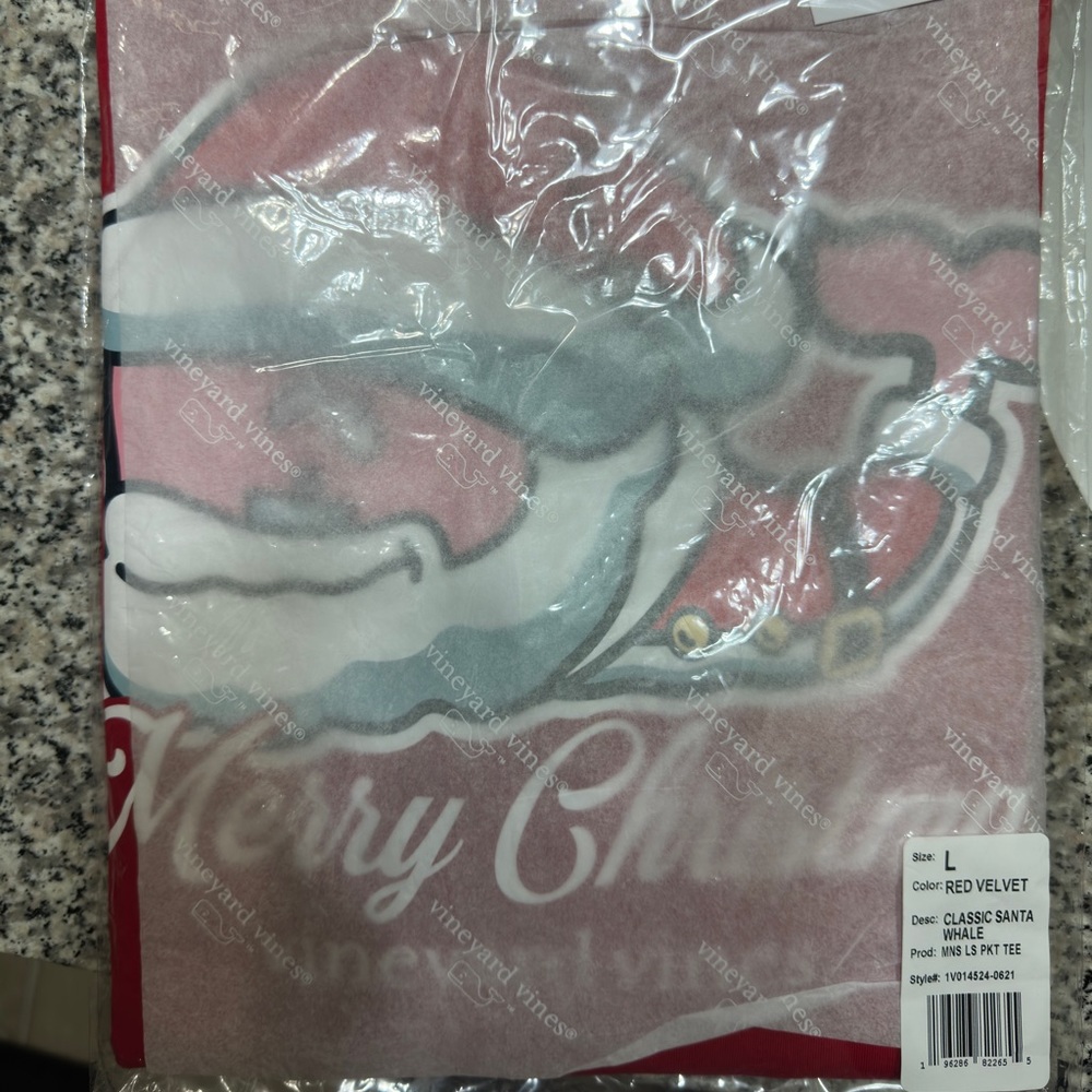 New in bag men’s large Santa whale long sleeve shirt